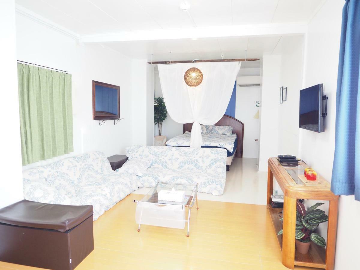 Holiday Homes Tsuboya 2Nd Naha Extérieur photo