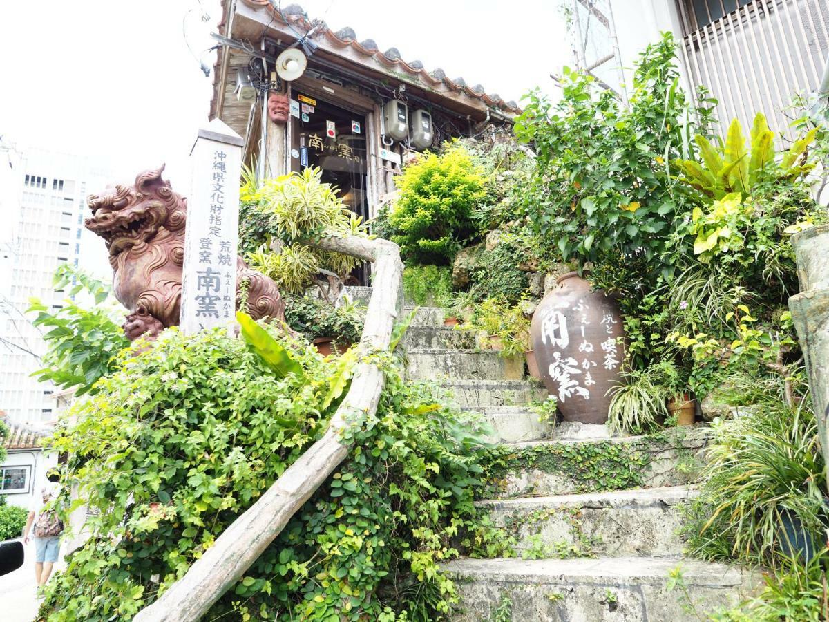 Holiday Homes Tsuboya 2Nd Naha Extérieur photo